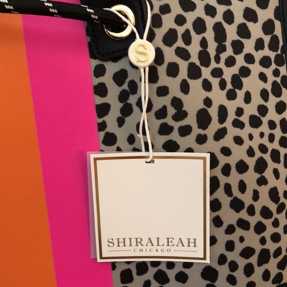 NWT Shiraleah Chicago neoprene black animal print tote w/ pink/orange stripes. - Picture 6 of 10